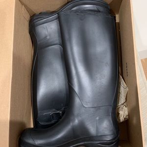 Black Kamik Rain Boots